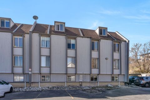 Tiny photo for 405 E CREEKSIDE CIR #C, Murray, UT 84107 (MLS # 2144023)