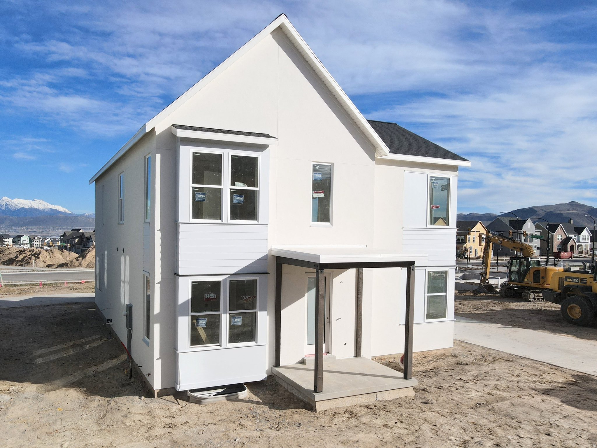 DAYBREAK - Residential