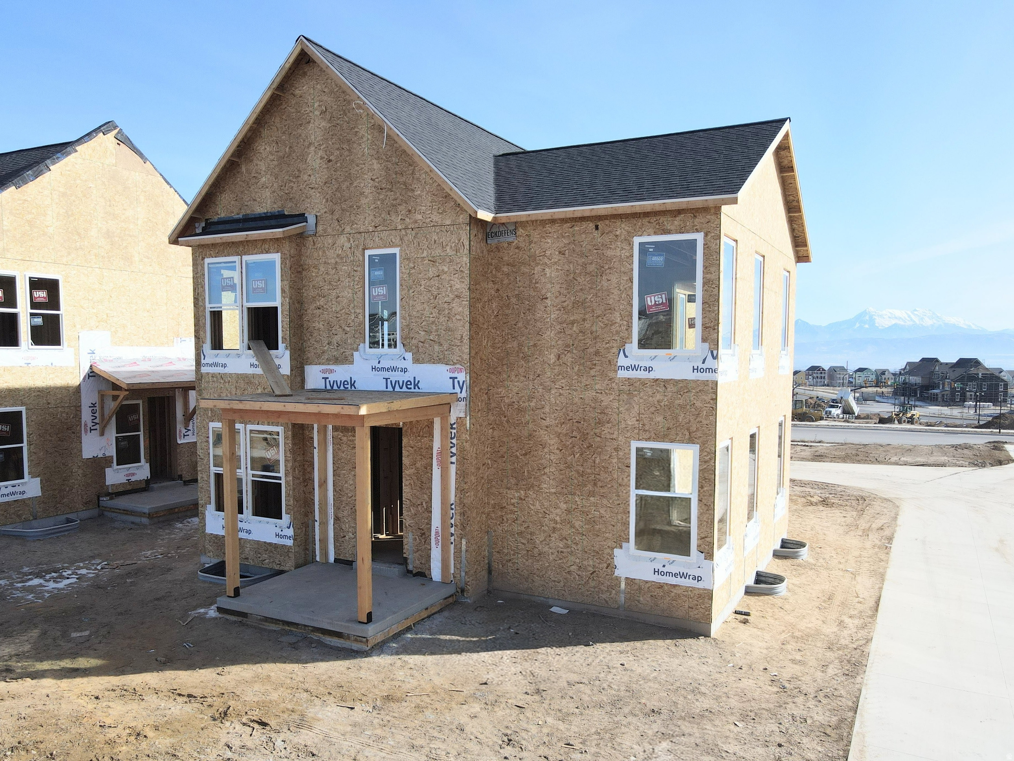 DAYBREAK - Residential