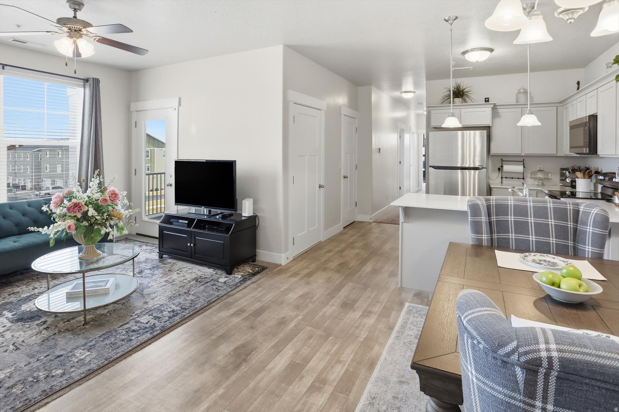 EAGLE VIEW - Residential