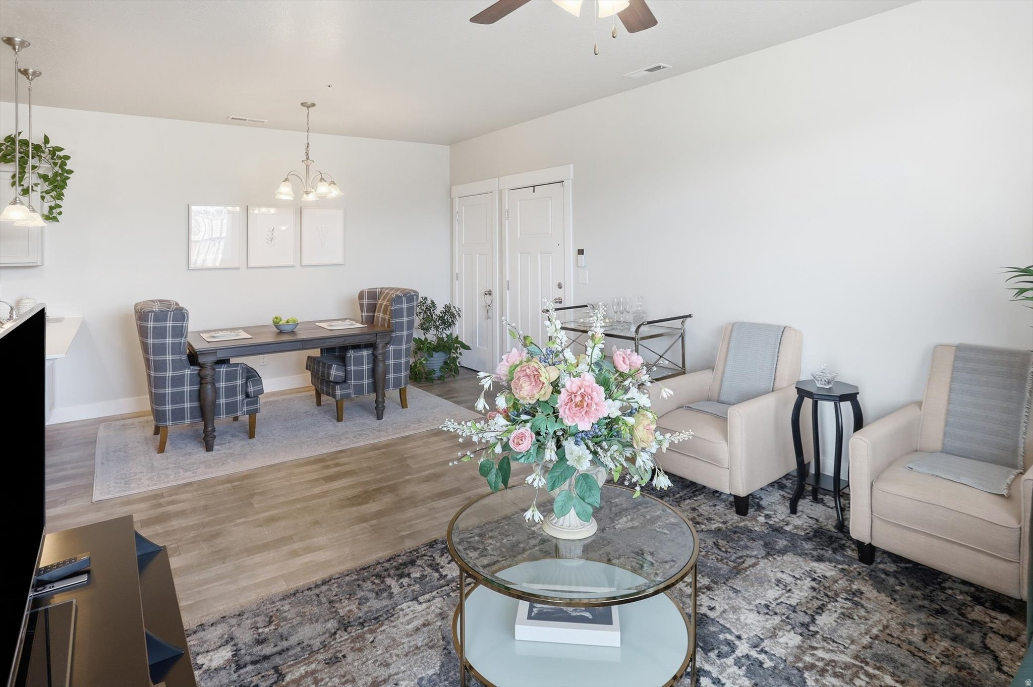 EAGLE VIEW - Residential