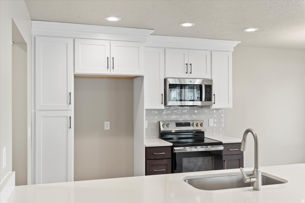 MANN WAY - Residential