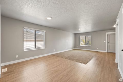 Tiny photo for 1510 S WINDSONG DR, Santaquin, UT 84655 (MLS # 2111948)