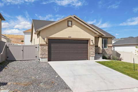 Tiny photo for 1510 S WINDSONG DR, Santaquin, UT 84655 (MLS # 2111948)