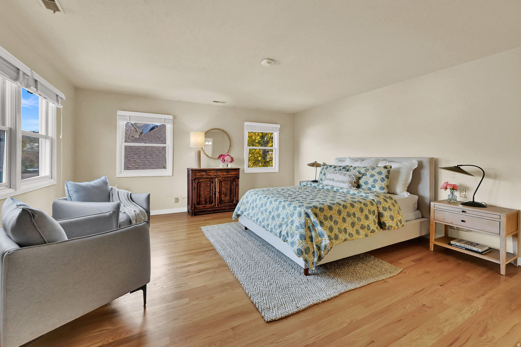 YALECREST - Residential