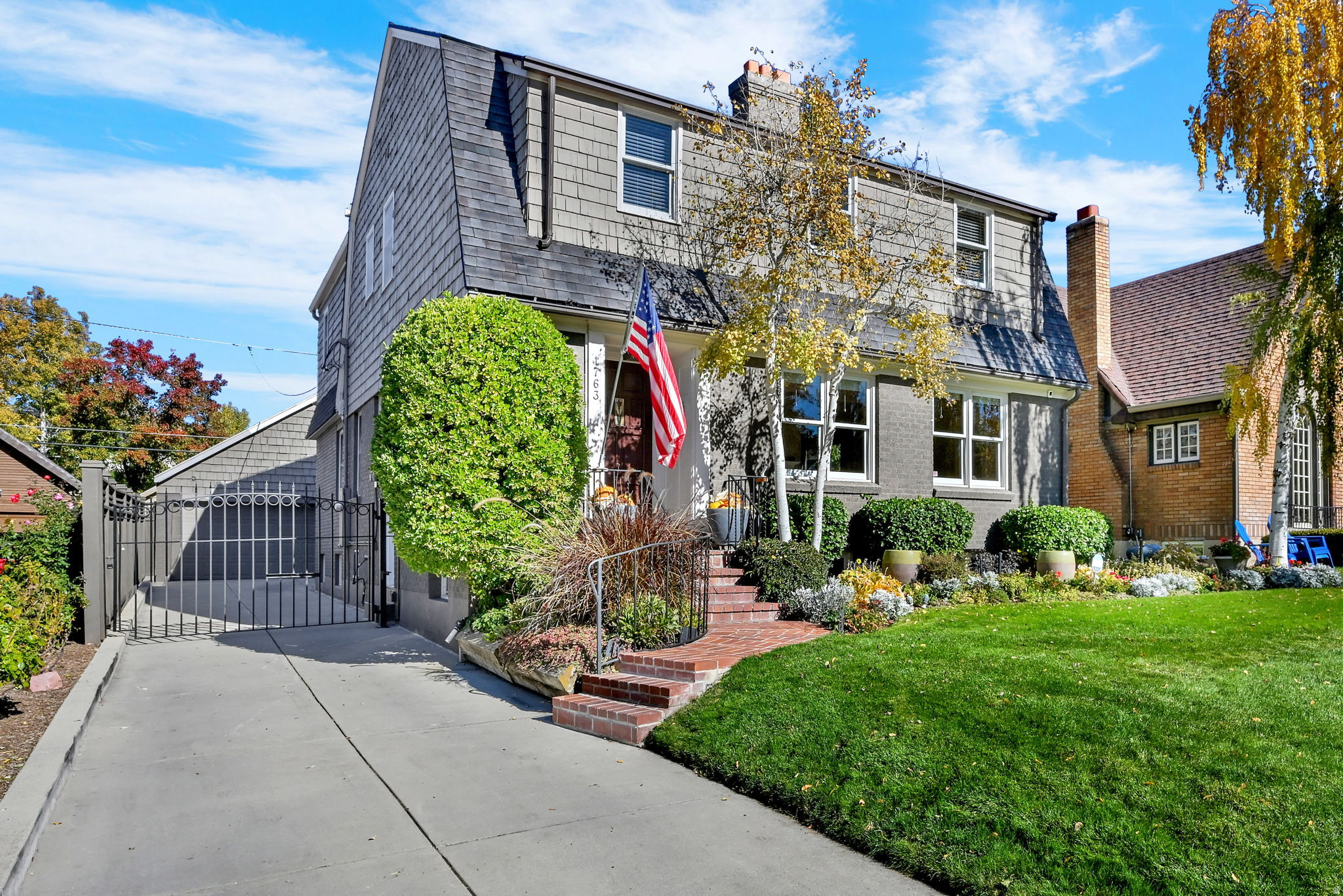 YALECREST - Residential