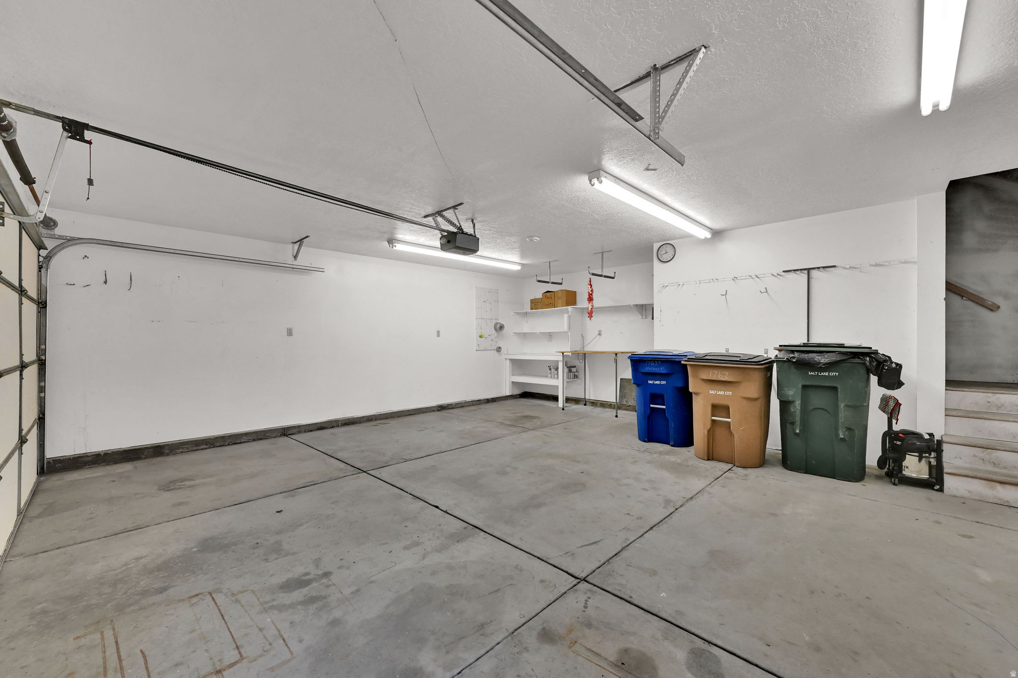 YALECREST - Residential