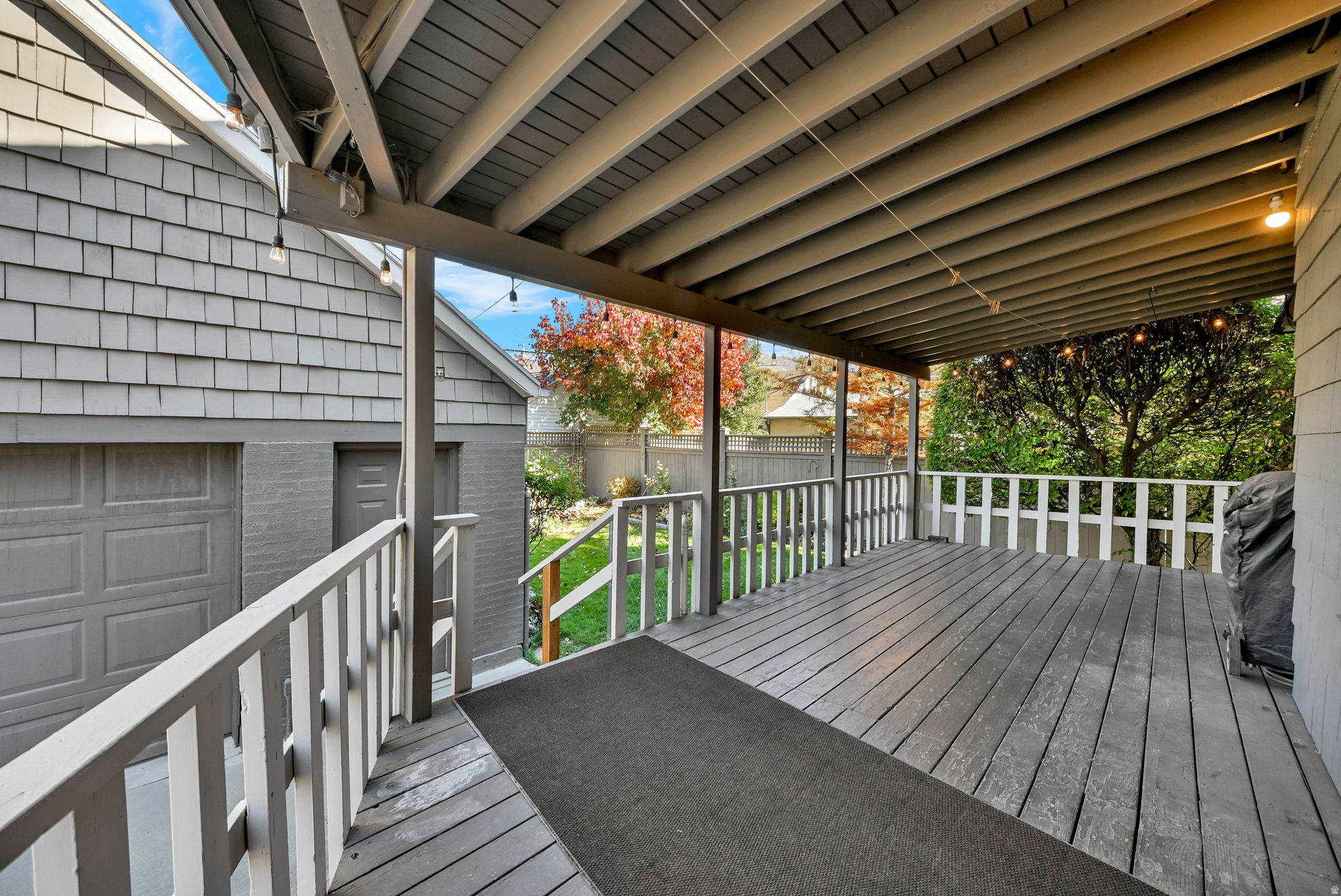 YALECREST - Residential