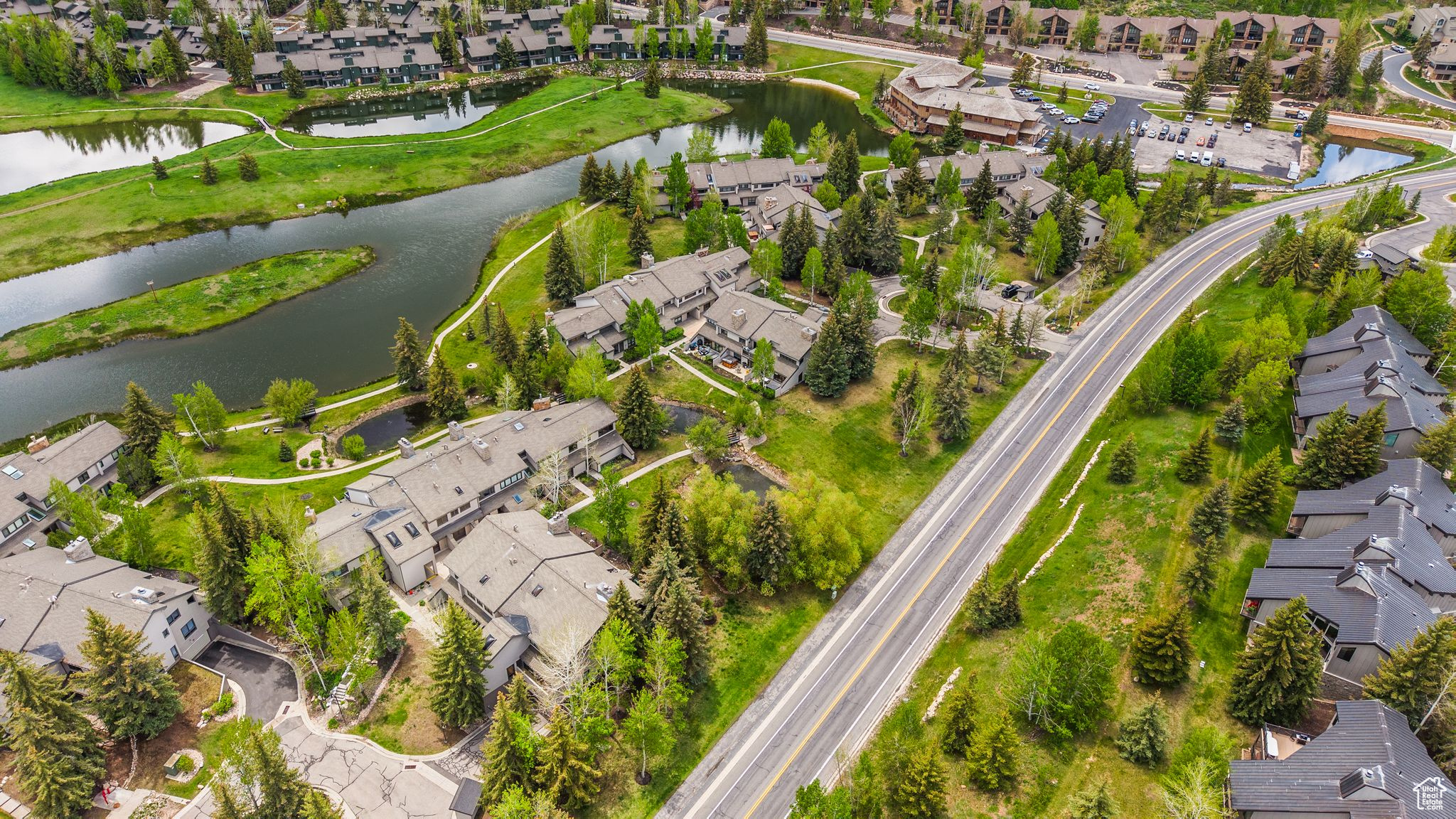 FAWNGROVE CONDOMINIUM - Residential