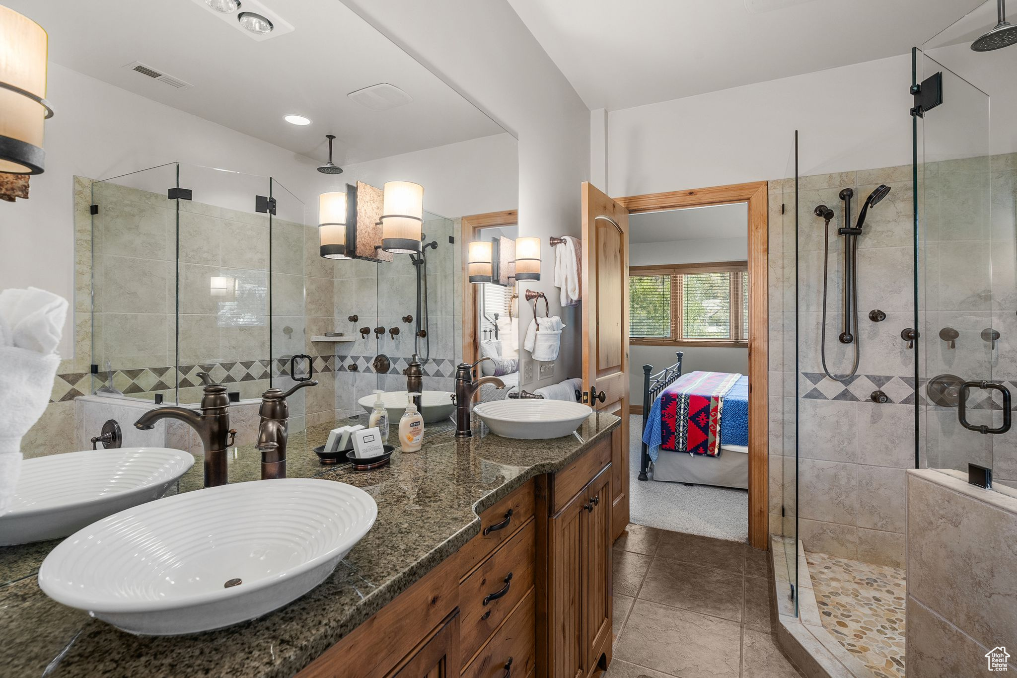 FAWNGROVE CONDOMINIUM - Residential