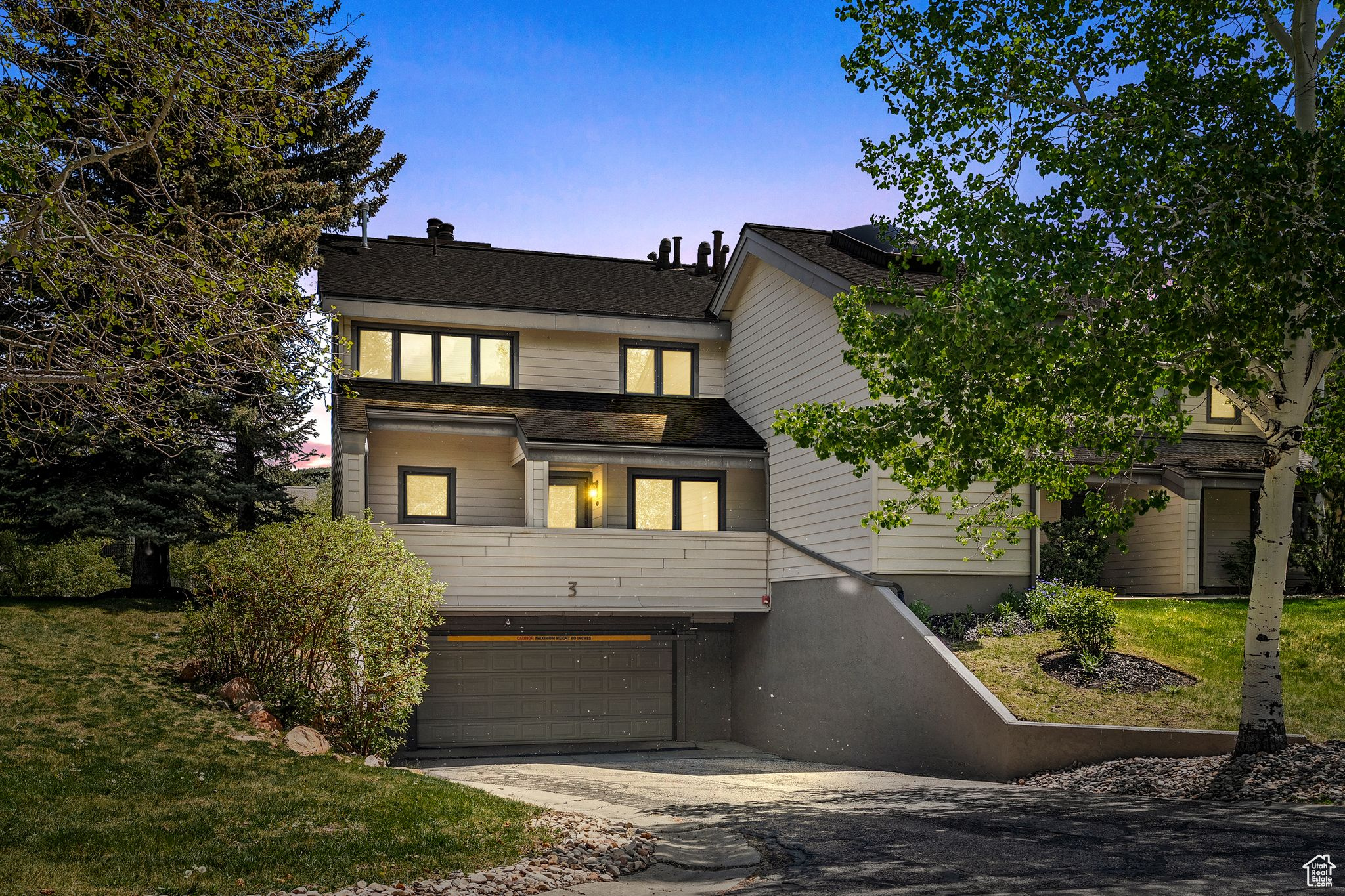 FAWNGROVE CONDOMINIUM - Residential