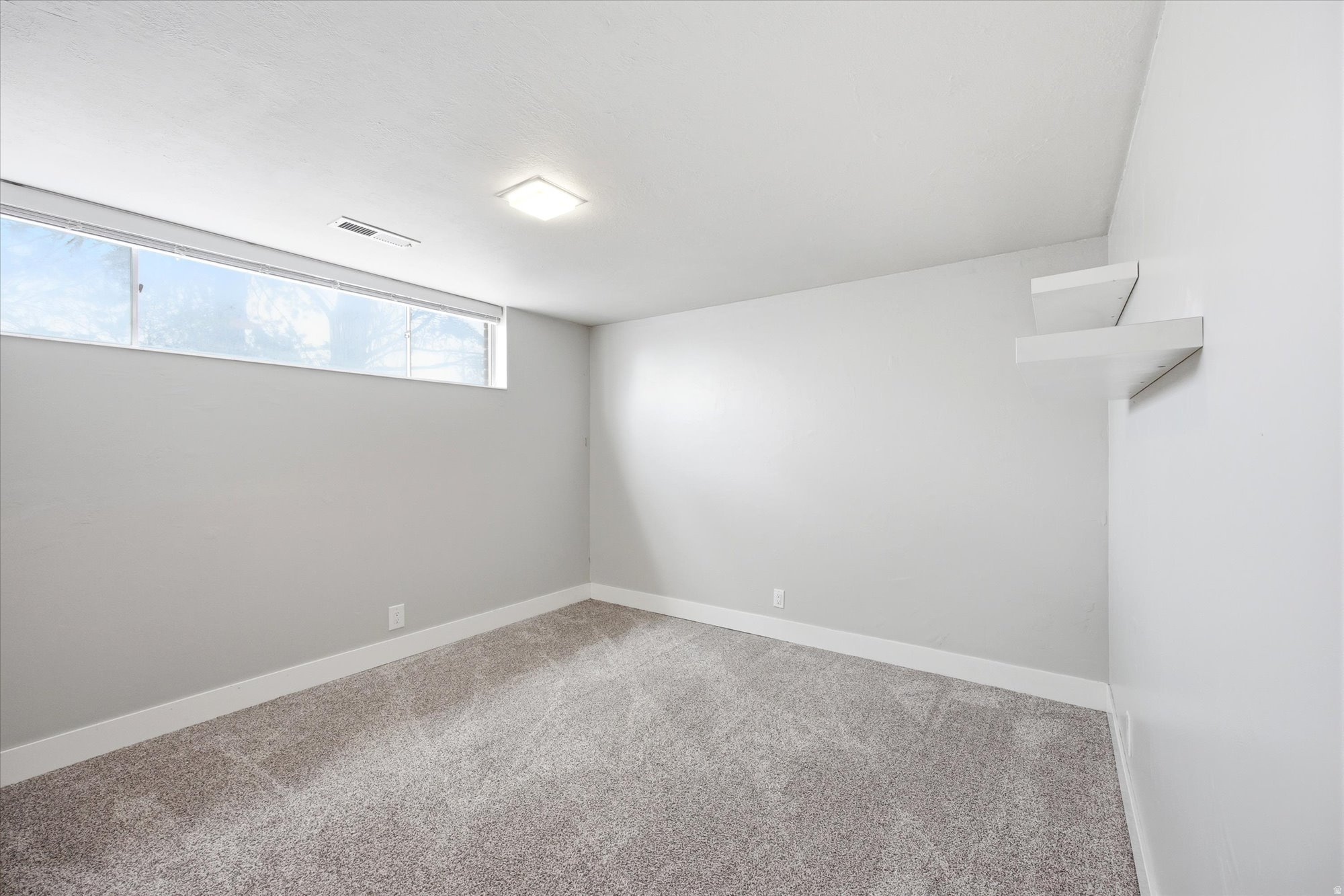 OAK HILLS - Residential