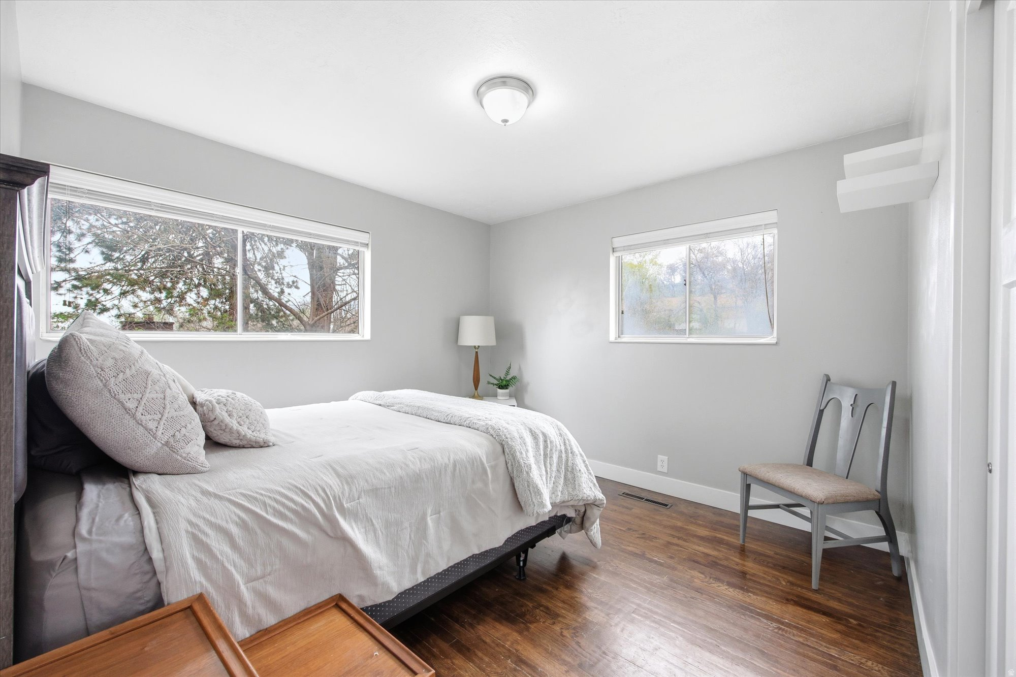 OAK HILLS - Residential