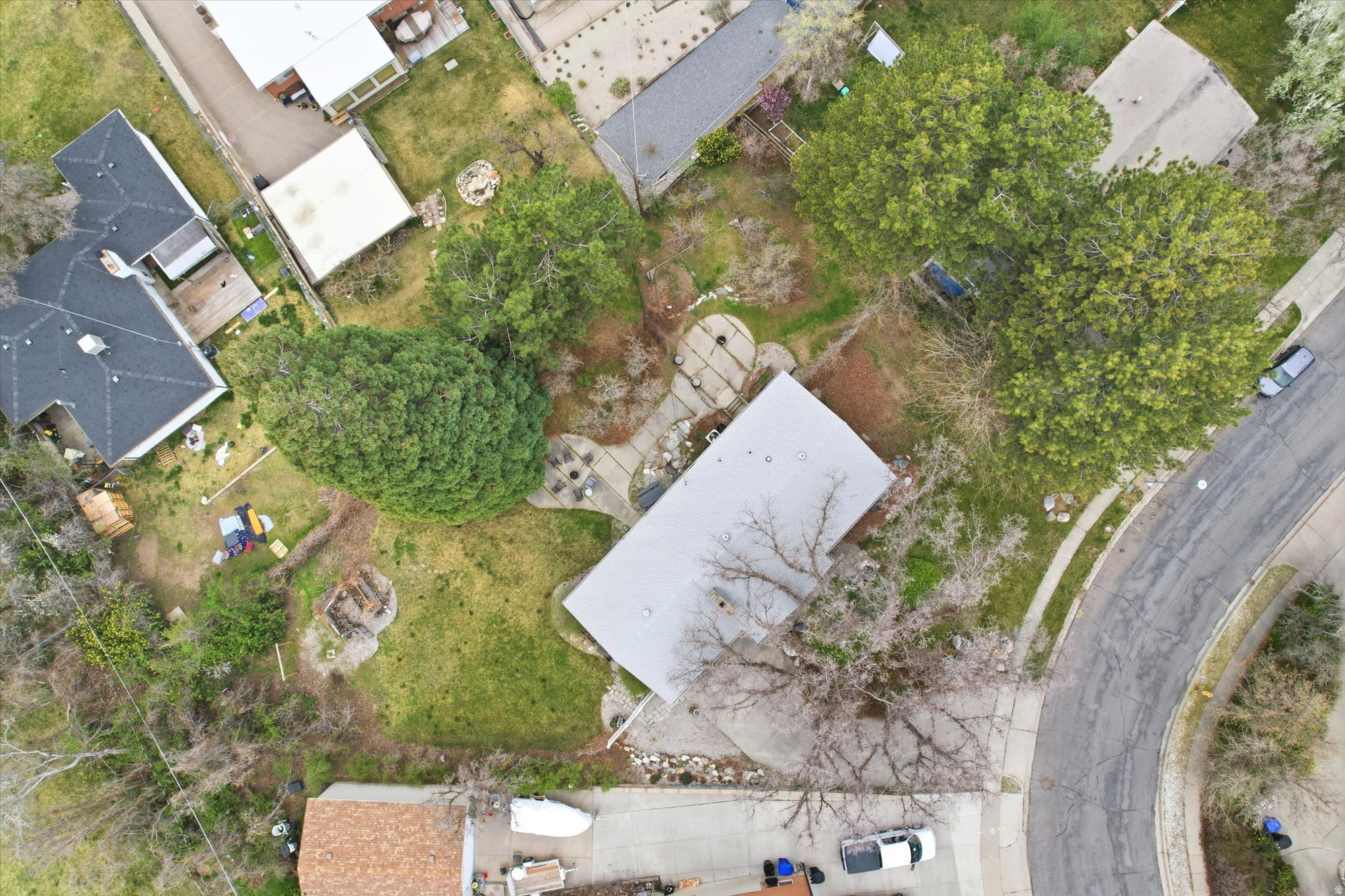 OAK HILLS - Residential