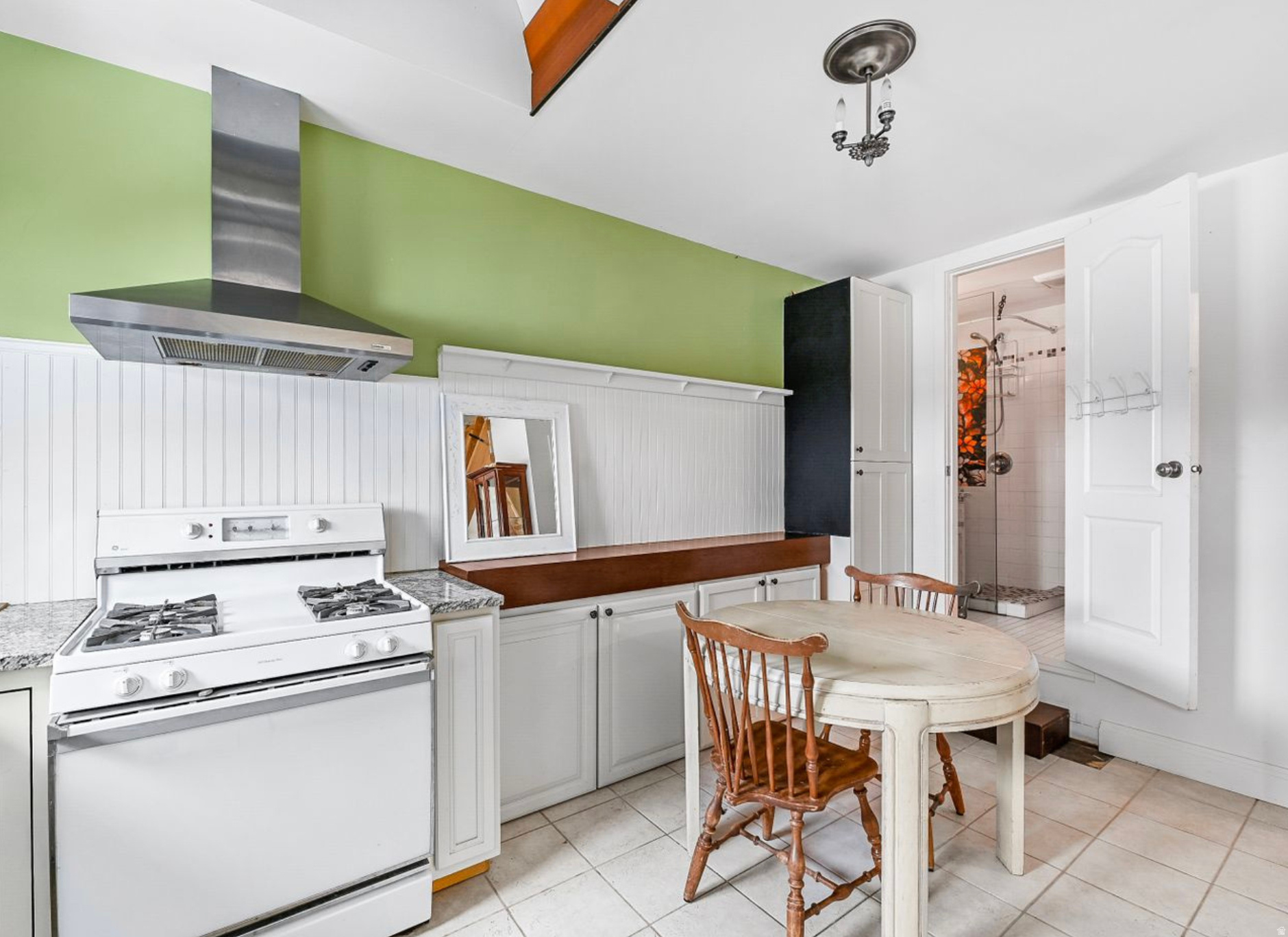 CHATEAU VILLAGE #1 - Residential