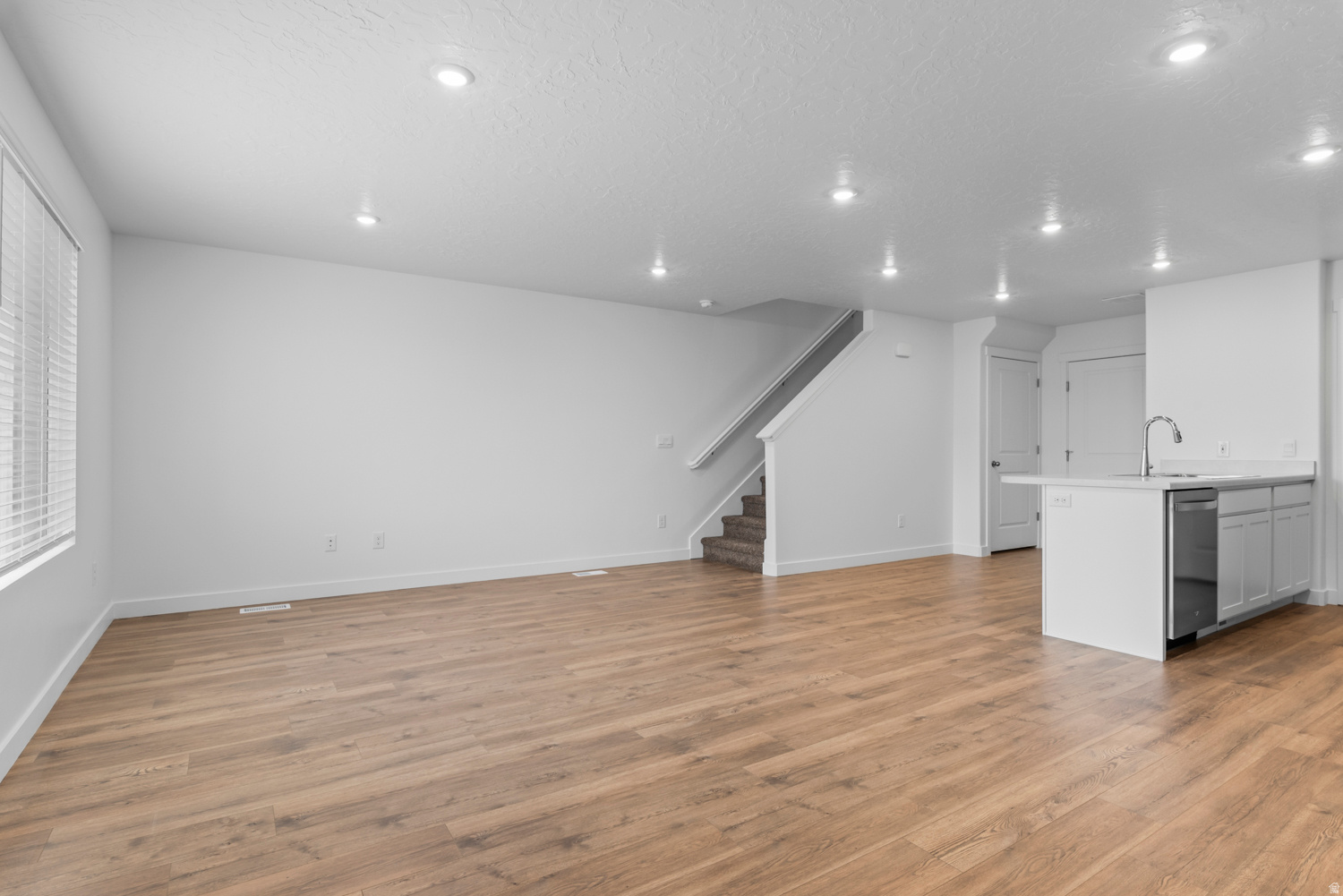 WESTERN ACRES - Residential