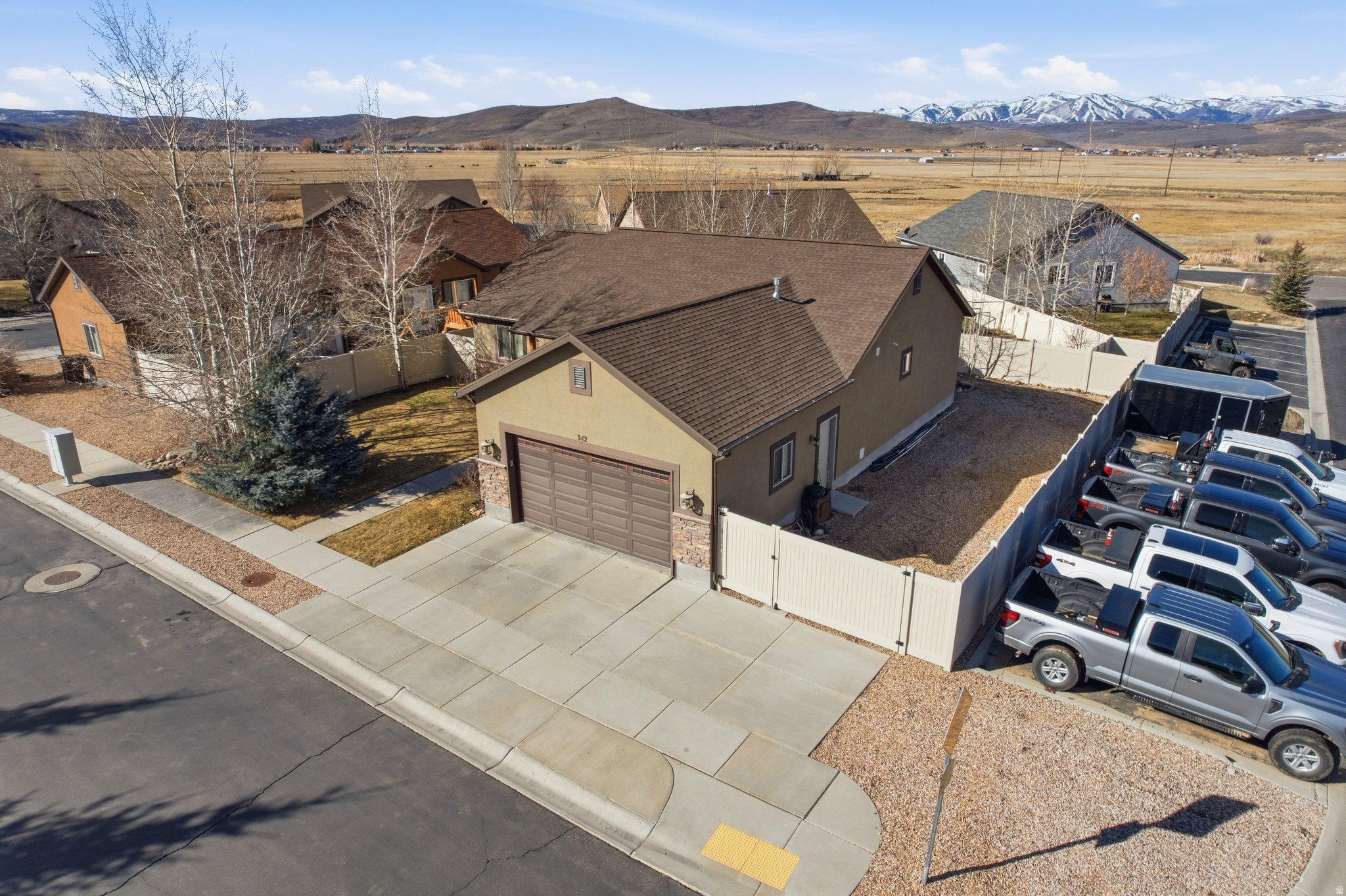 VILLAGEG AT KAMAS COMMONS - Residential