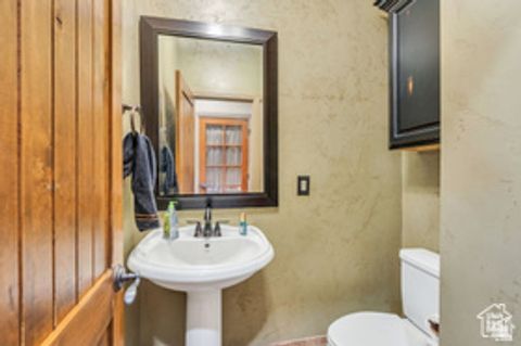 Tiny photo for 415 S 650 E, Orem, UT 84097 (MLS # 2155000)