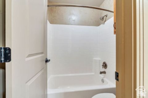 Tiny photo for 415 S 650 E, Orem, UT 84097 (MLS # 2155000)