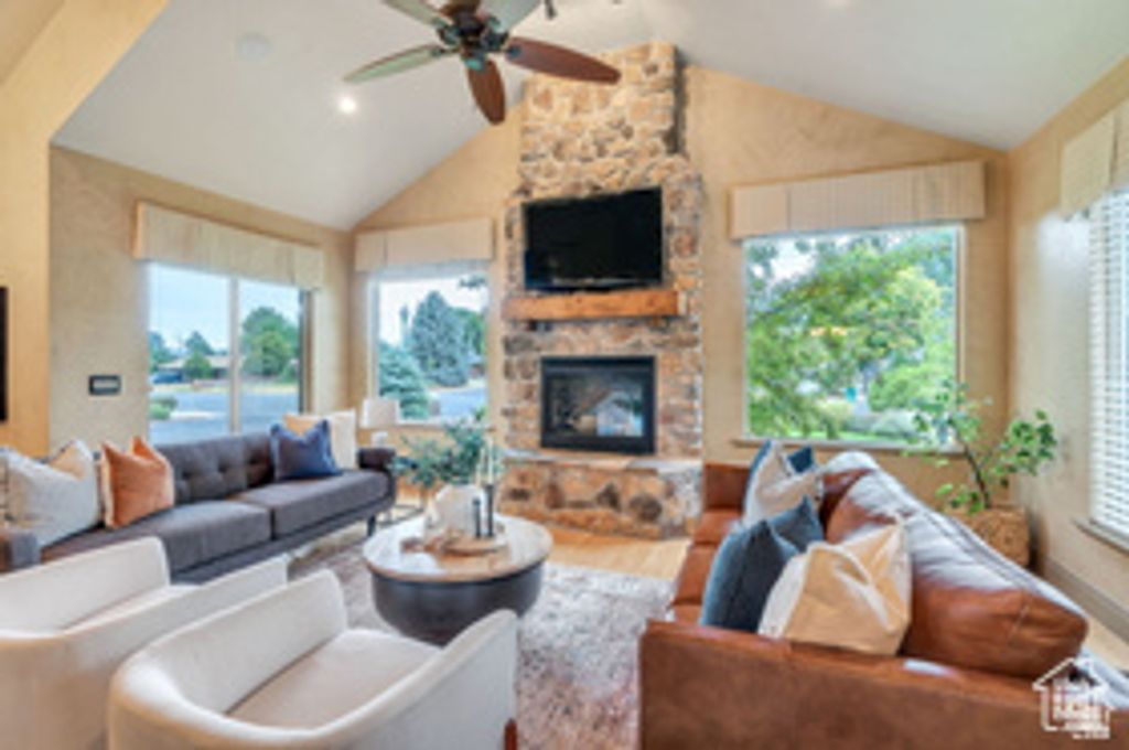 Photo of 415 S 650 E, Orem, UT 84097 (MLS # 2155000)
