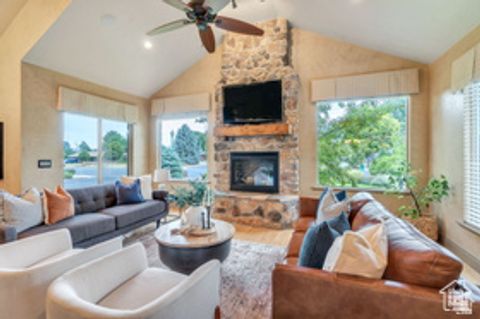 Tiny photo for 415 S 650 E, Orem, UT 84097 (MLS # 2155000)