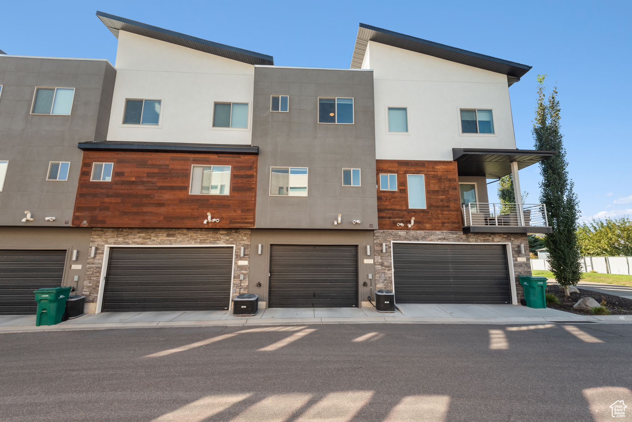 SUNRIVER TOWNHOMES - Residential