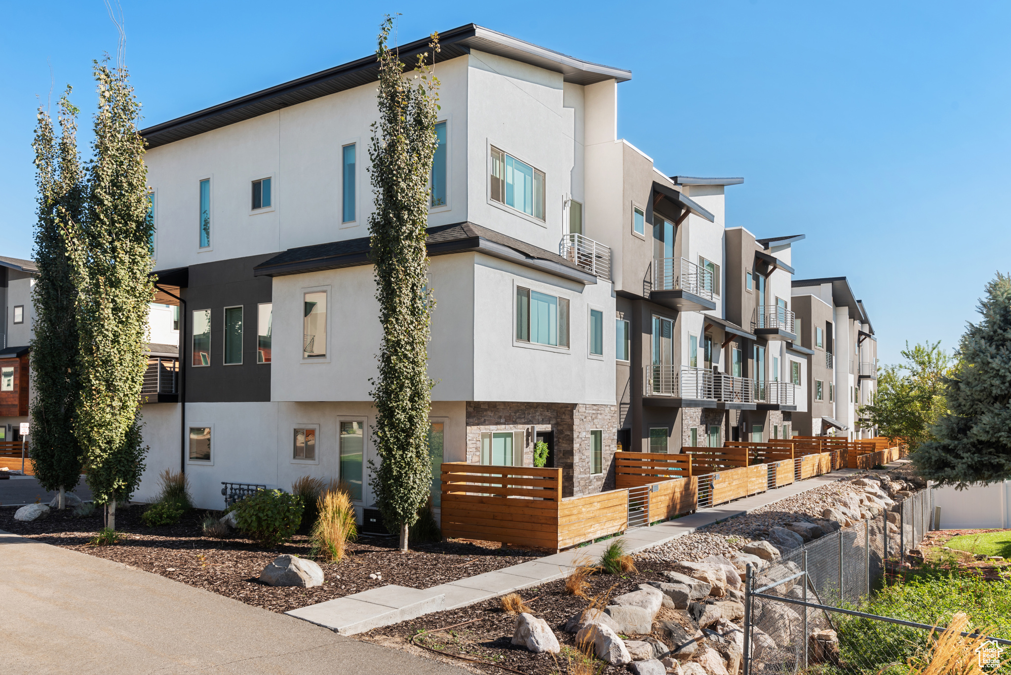 SUNRIVER TOWNHOMES - Residential