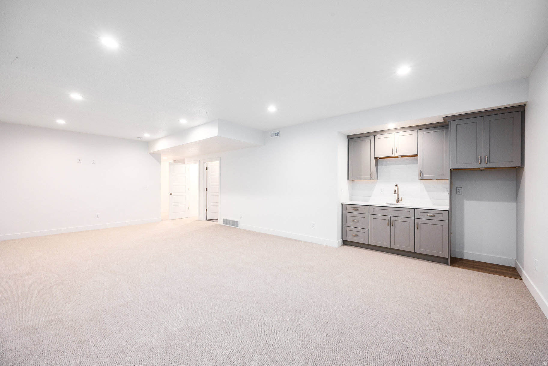 BROOKSIDE - Residential