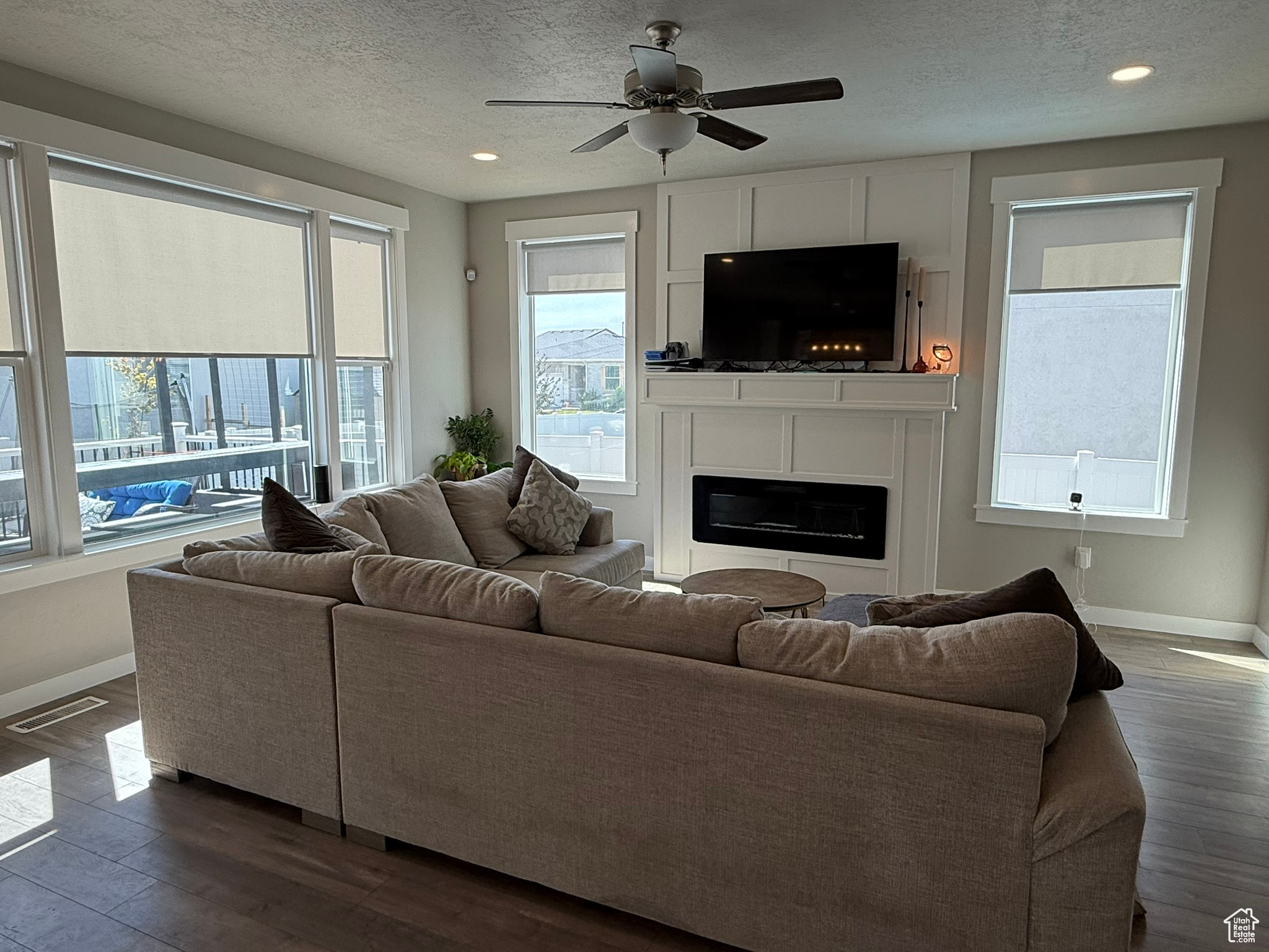 MEADOW CREEK RIDGE - Residential