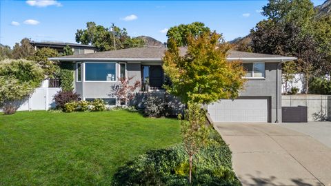 Photo of 4585 S IDLEWILD RD, Salt Lake City, UT 84124 (MLS # 2139181)