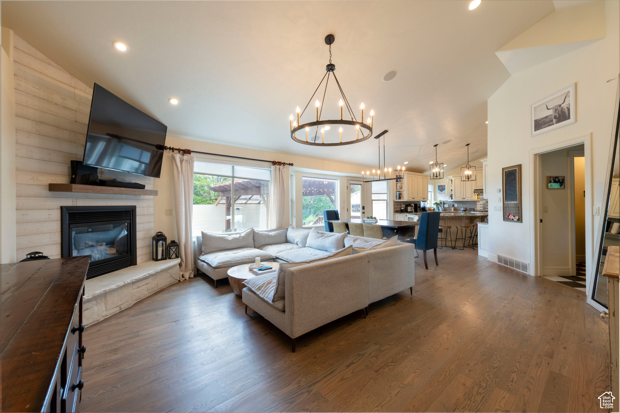 WILD WILLOW SUB - Residential