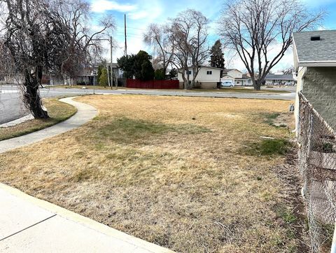 Tiny photo for 3887 S HALLMARK DR, West Valley City, UT 84119 (MLS # 2139730)
