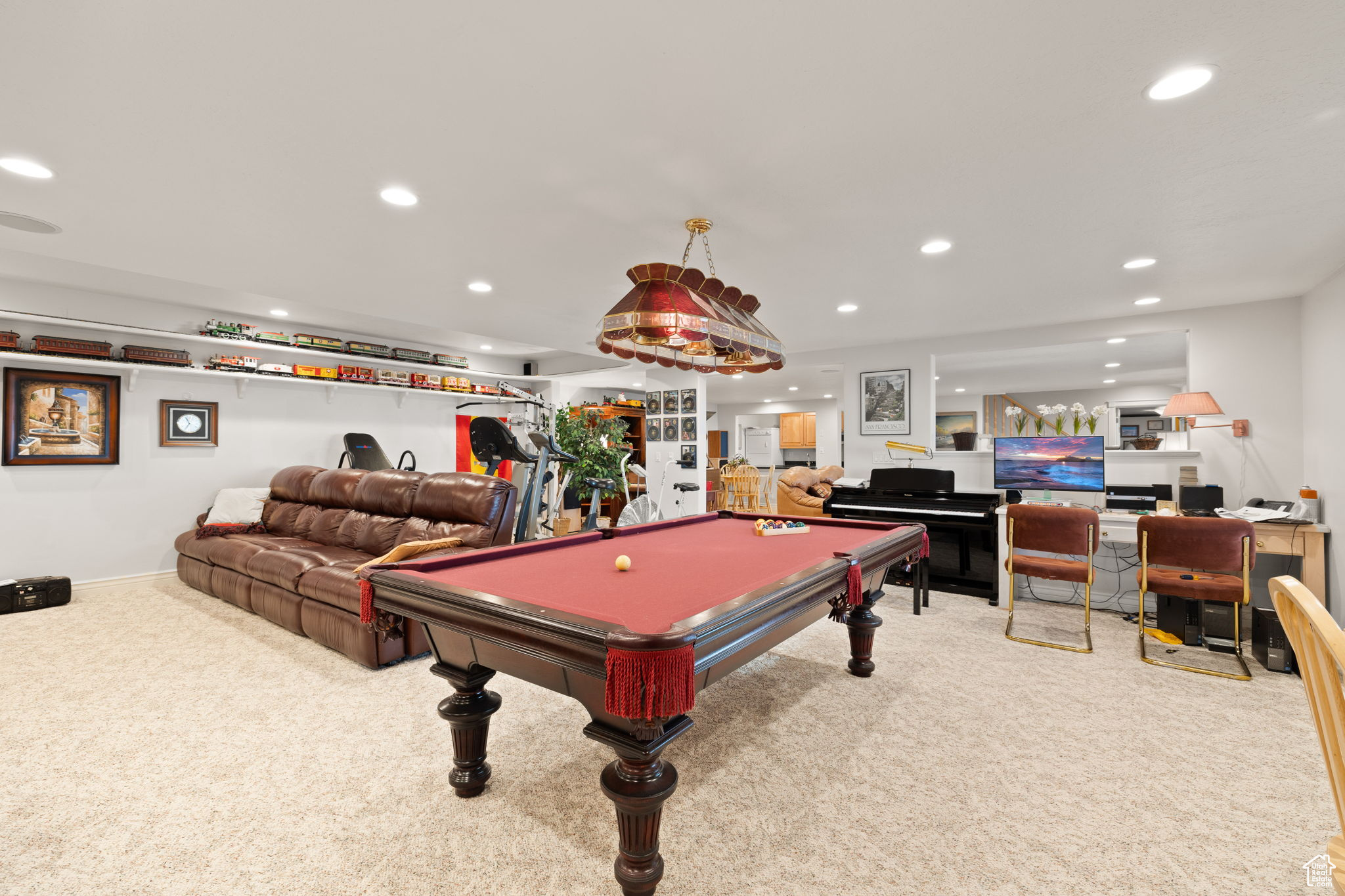 SHERWOOD HILLS - Residential