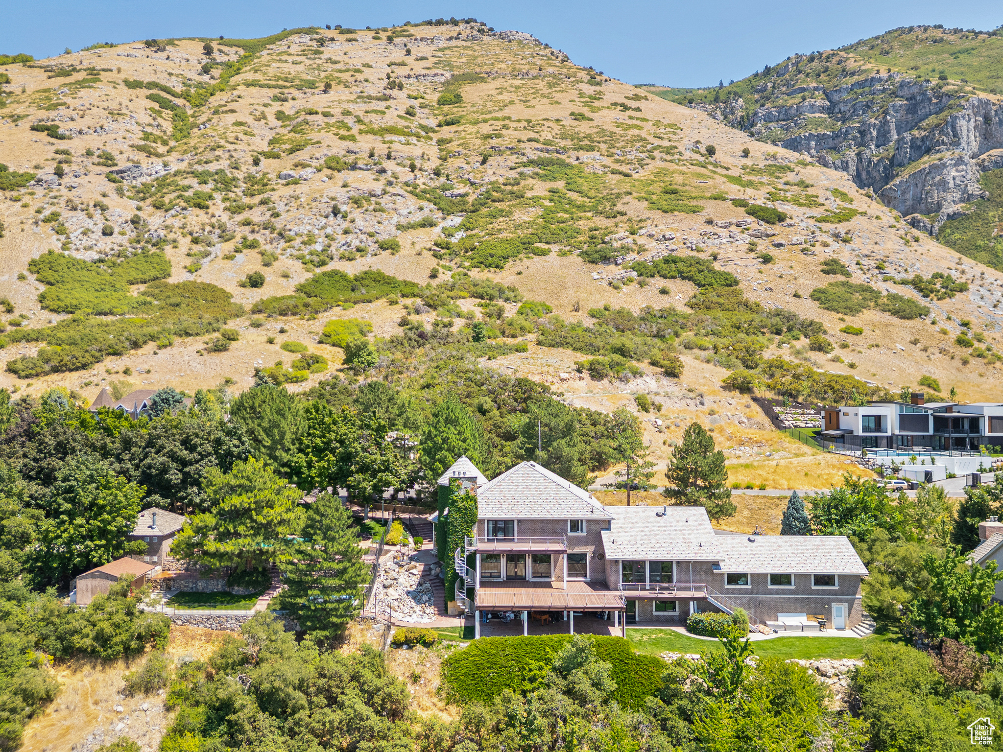 SHERWOOD HILLS - Residential