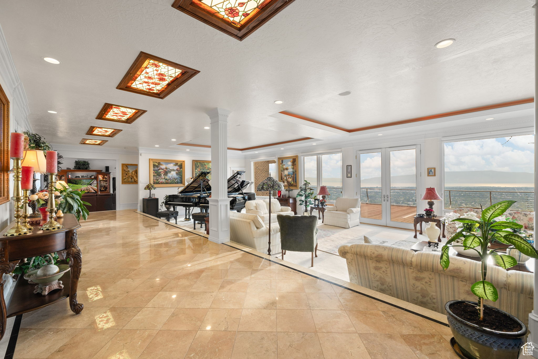 SHERWOOD HILLS - Residential