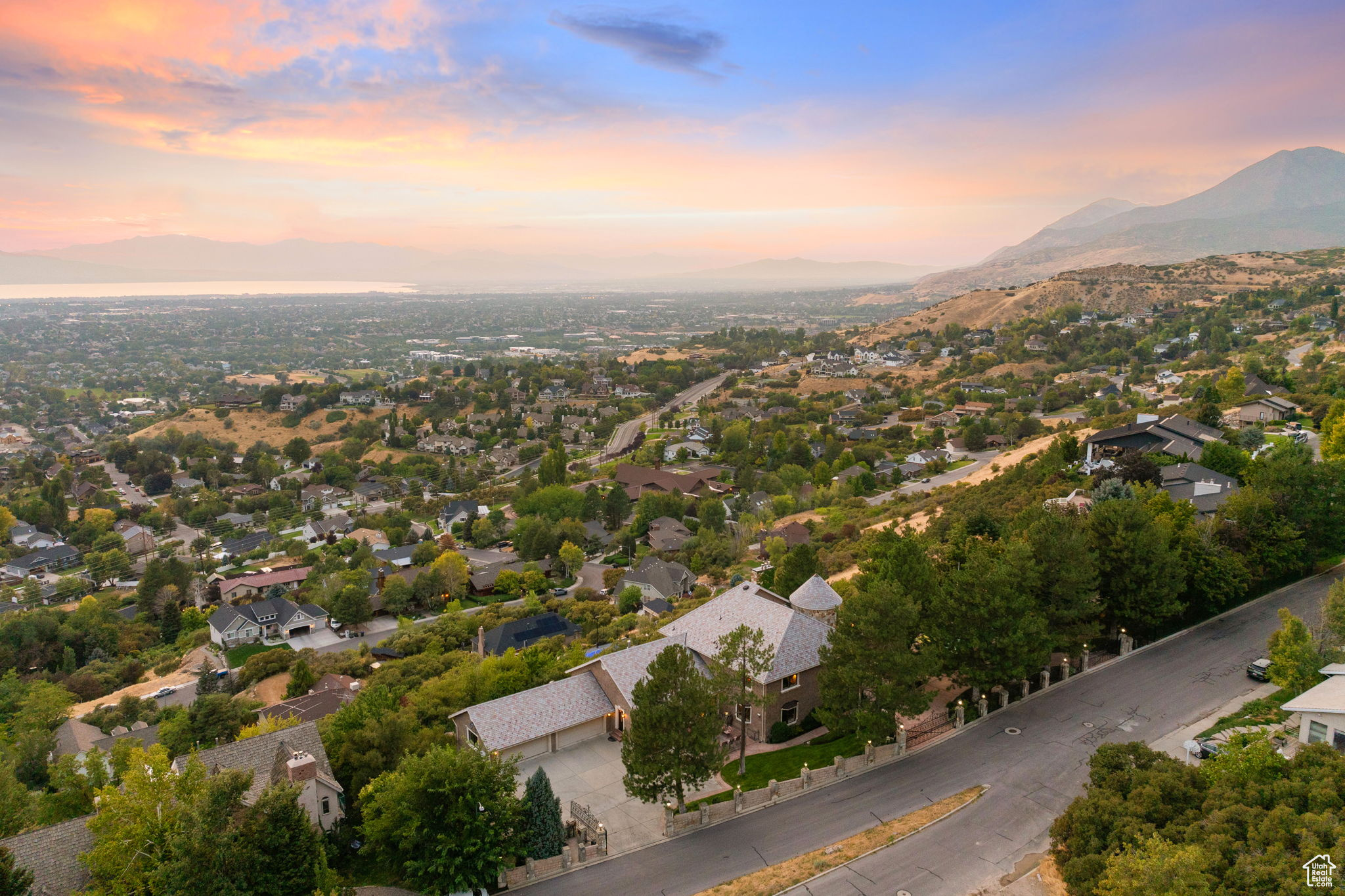 SHERWOOD HILLS - Residential