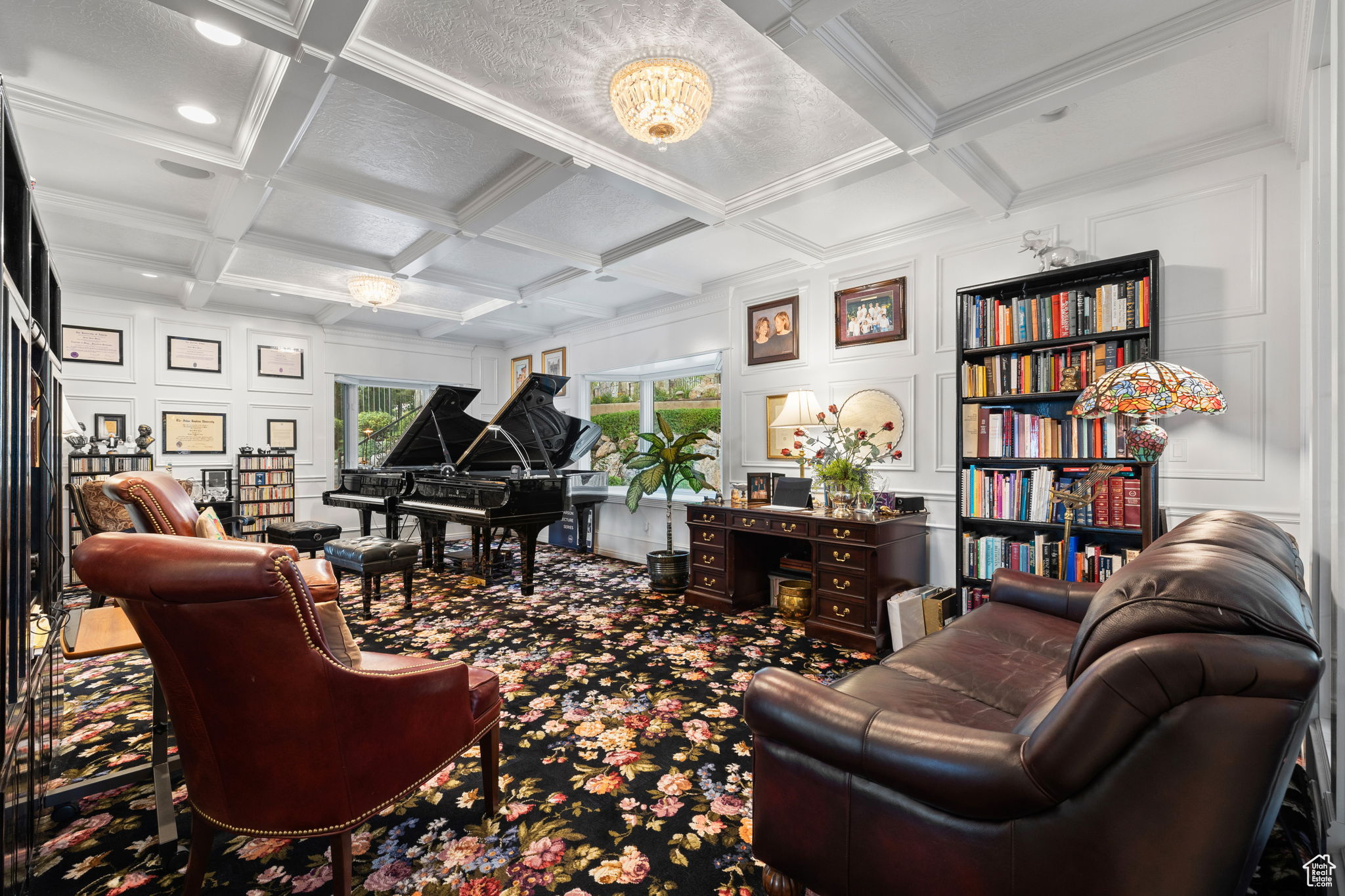 SHERWOOD HILLS - Residential