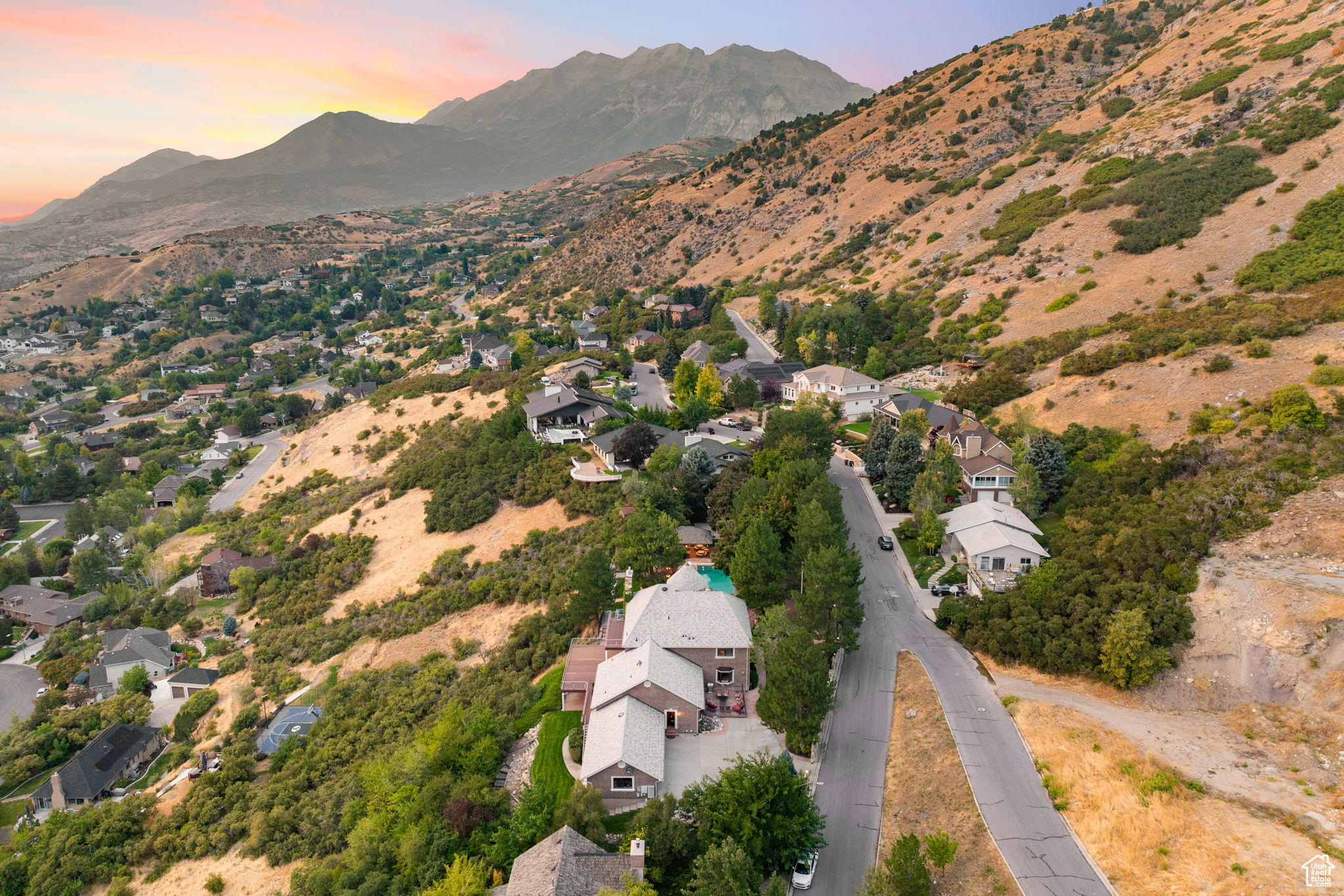 SHERWOOD HILLS - Residential