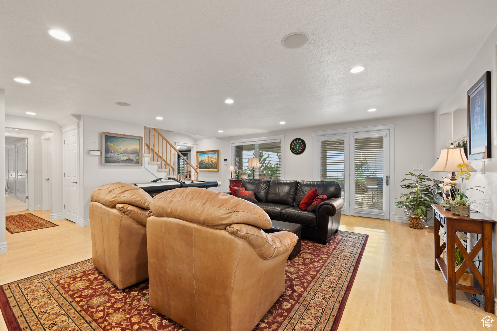 SHERWOOD HILLS - Residential