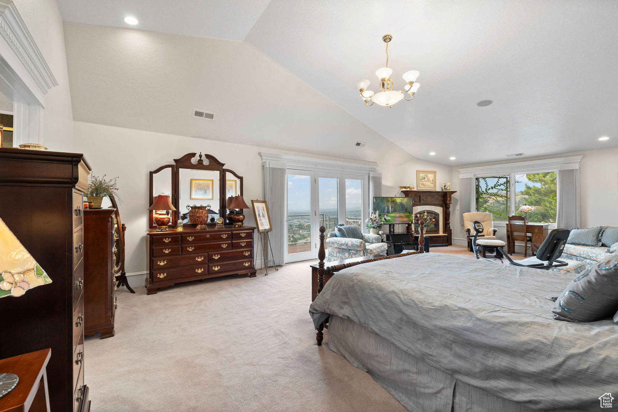 SHERWOOD HILLS - Residential