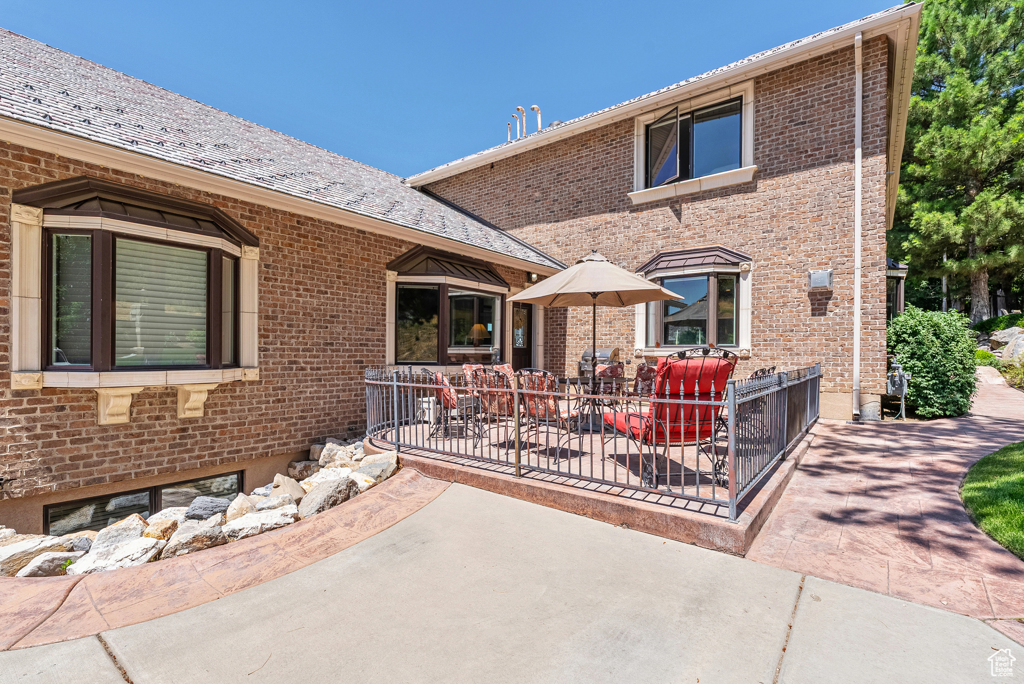 SHERWOOD HILLS - Residential