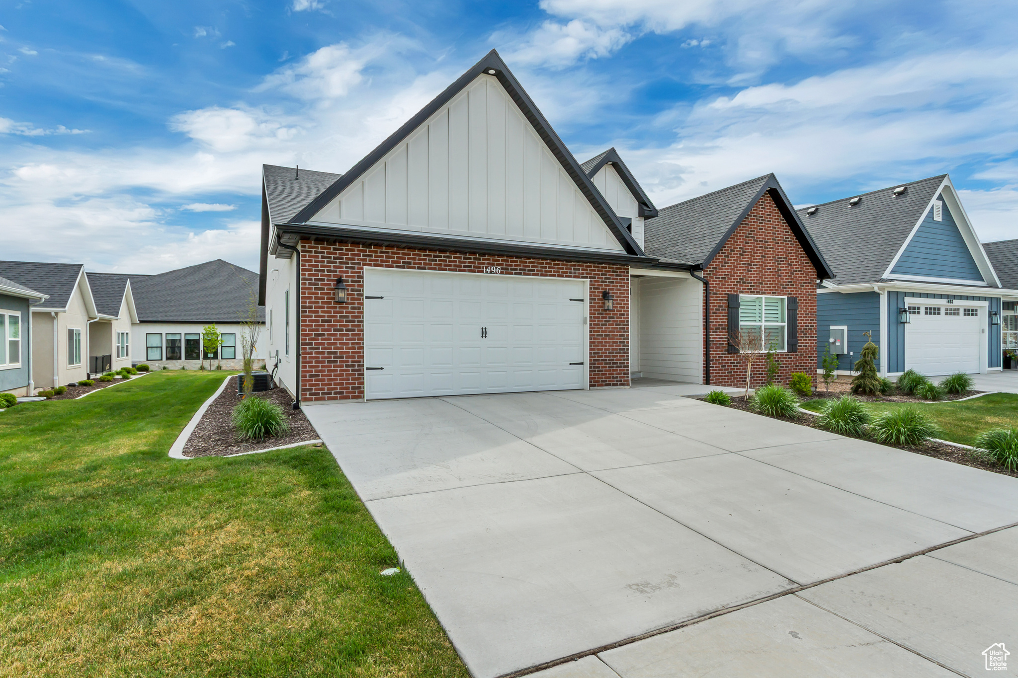 STARHAVEN VILLAS - Residential