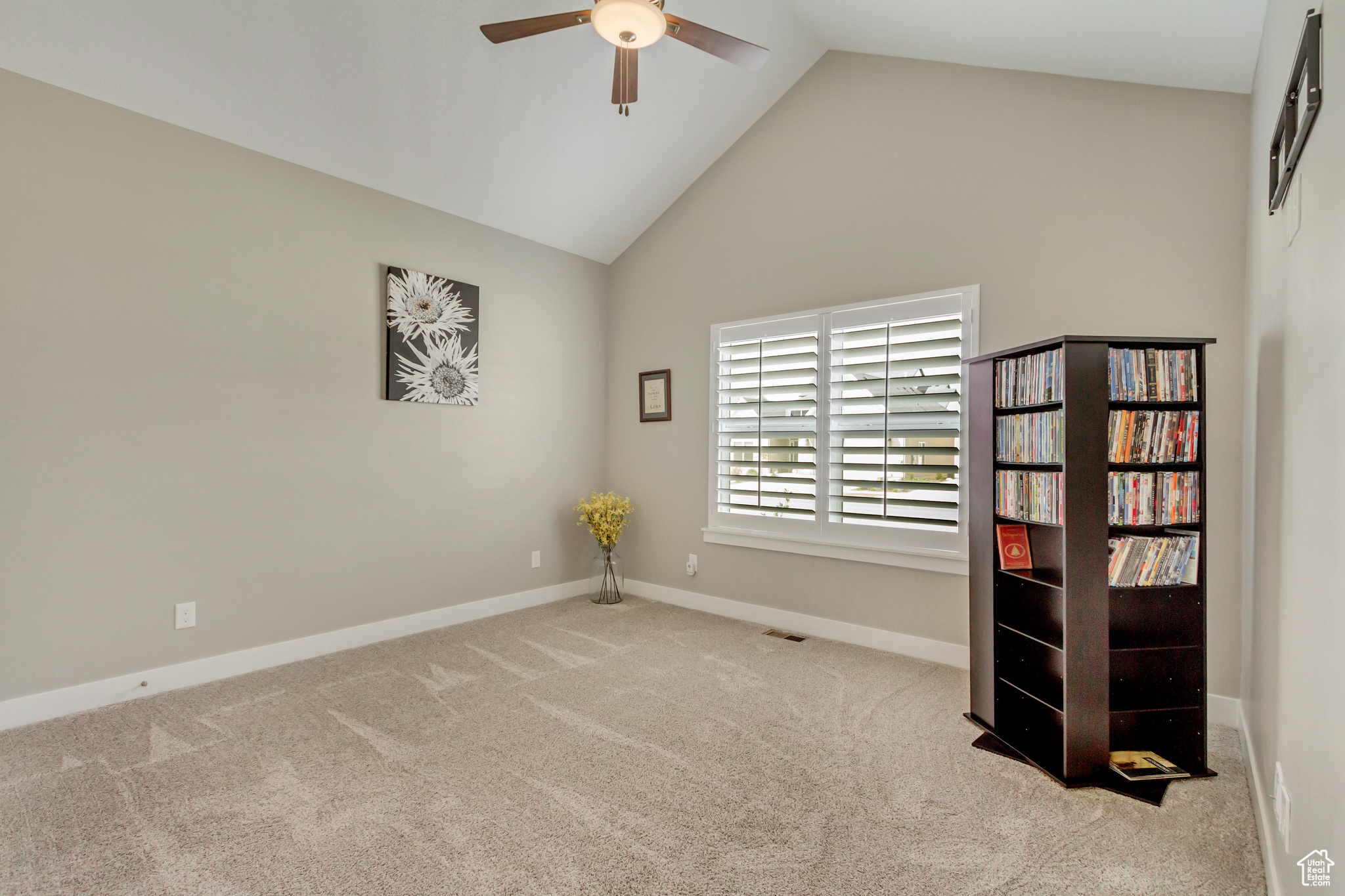 STARHAVEN VILLAS - Residential