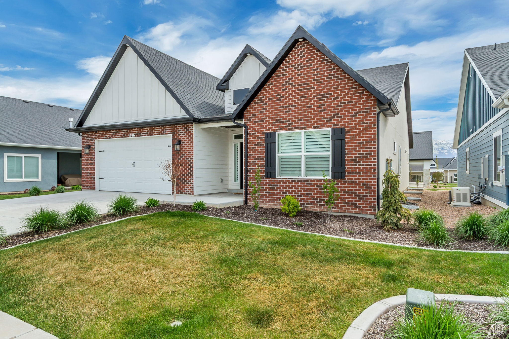 STARHAVEN VILLAS - Residential