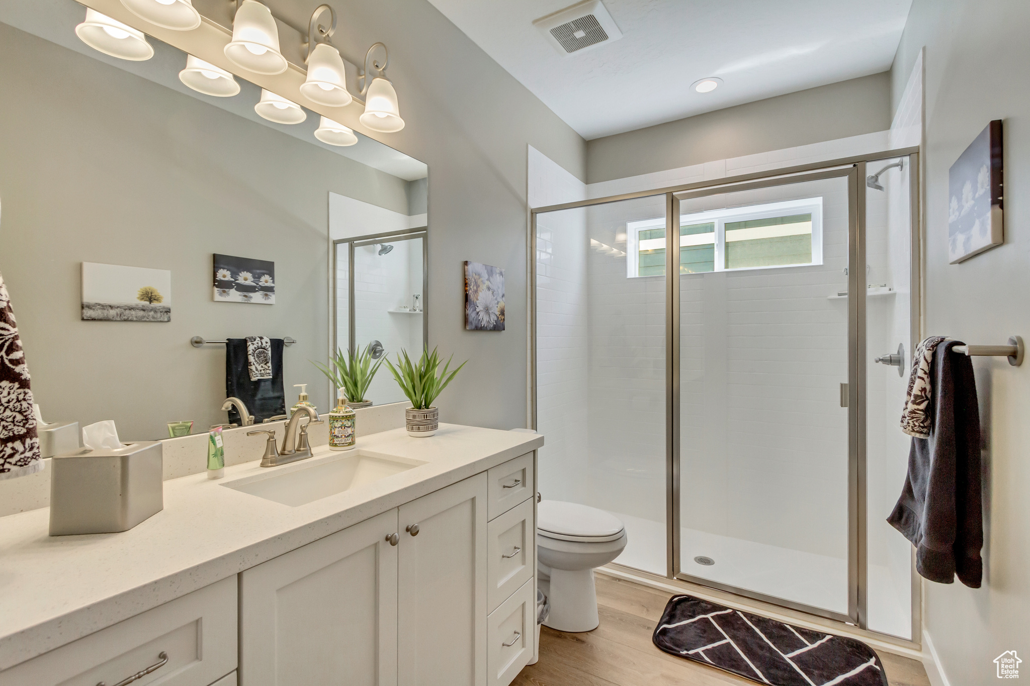 STARHAVEN VILLAS - Residential