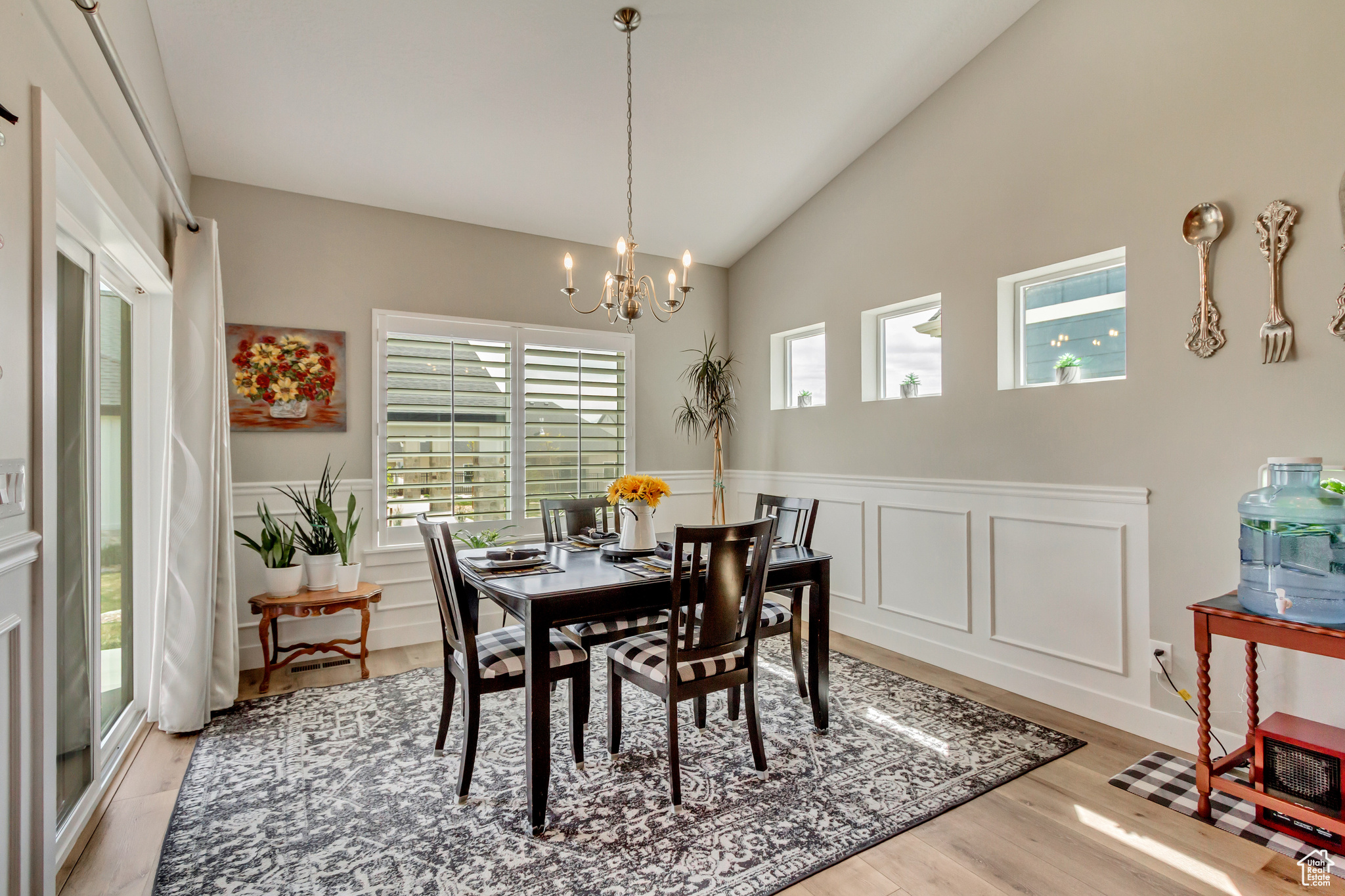 STARHAVEN VILLAS - Residential