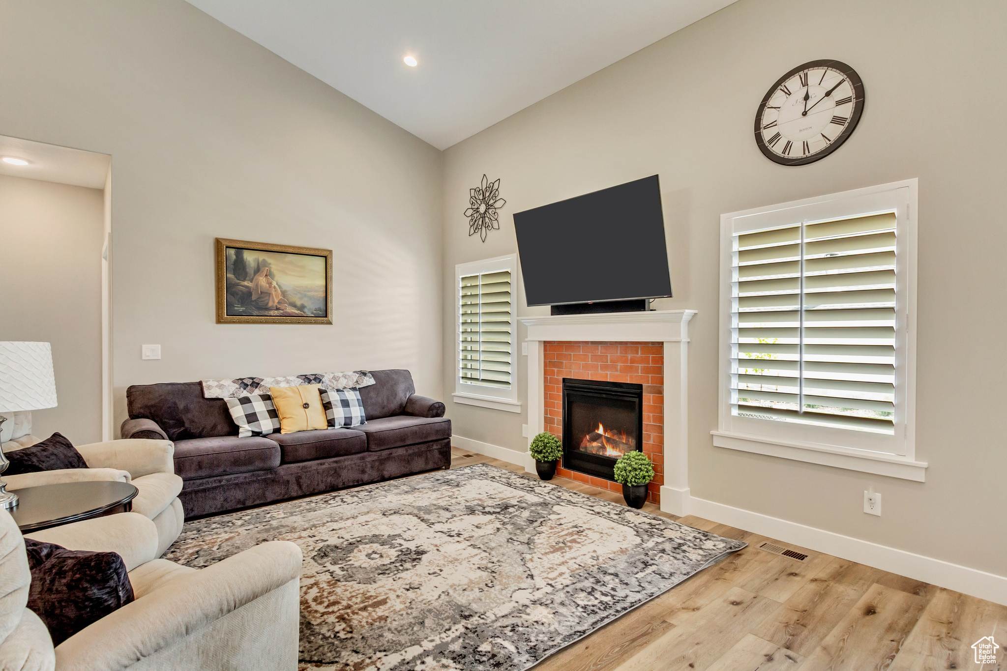 STARHAVEN VILLAS - Residential