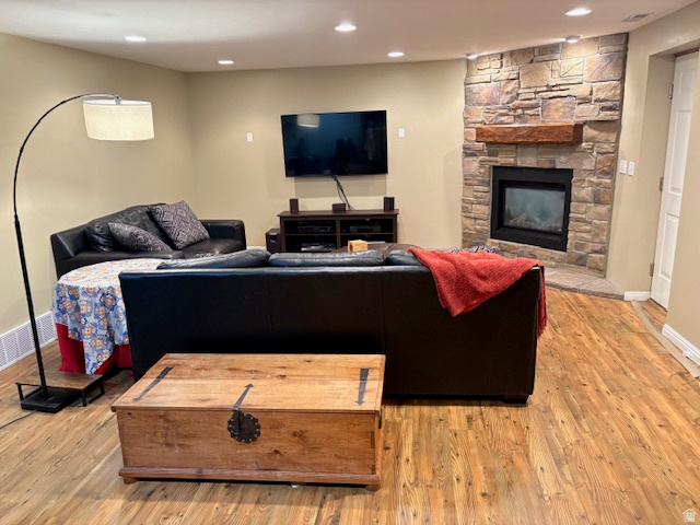 CLOVER RIDGE - Residential