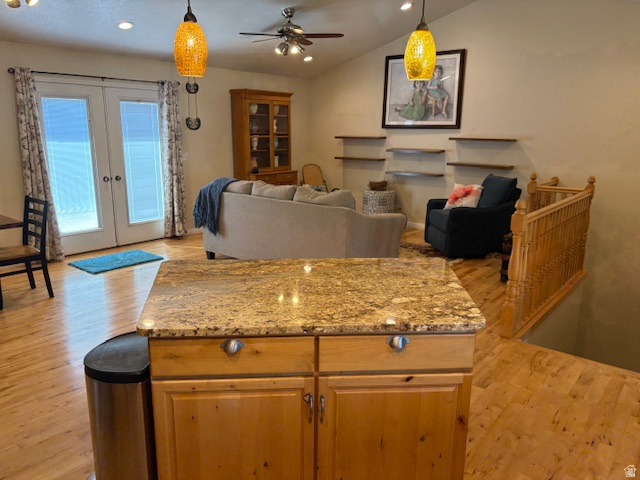 CLOVER RIDGE - Residential
