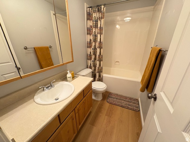 CLOVER RIDGE - Residential